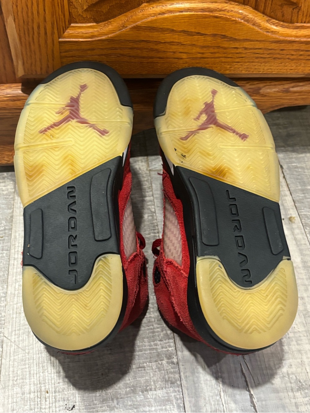 Jordan 5 Raging Bull, Size 5.5Y/7W - Picture 5 of 6